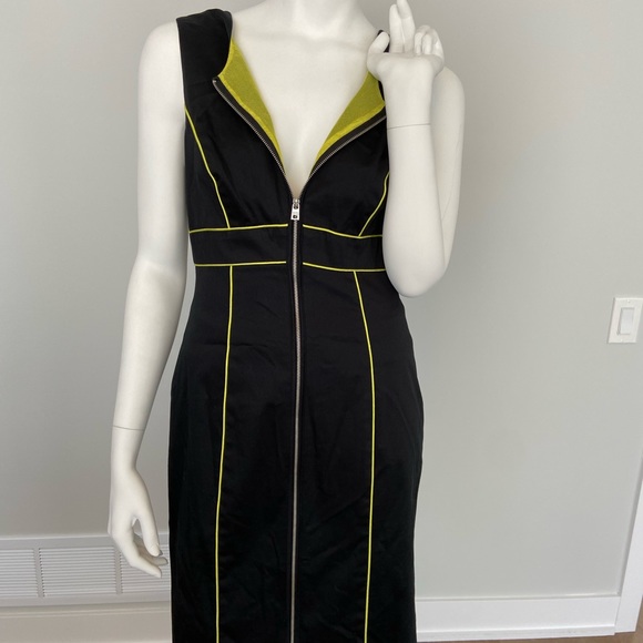 Knee length black dress with yellow accents - Picture 2 of 9